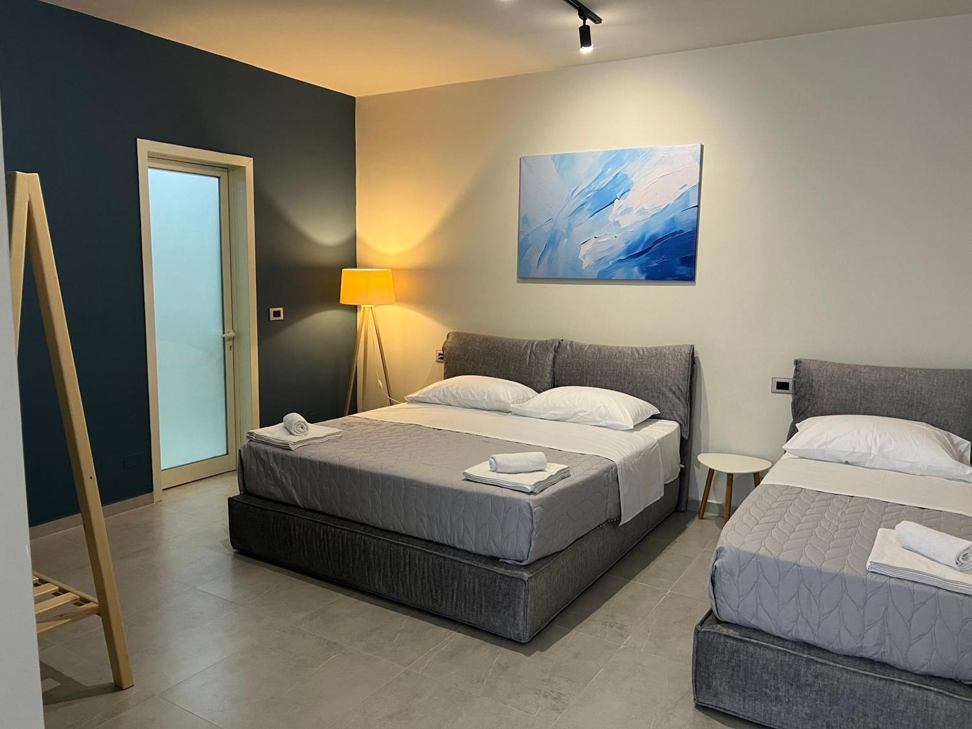 Stay-Five Rooms & Apartments Shkoder Exterior photo